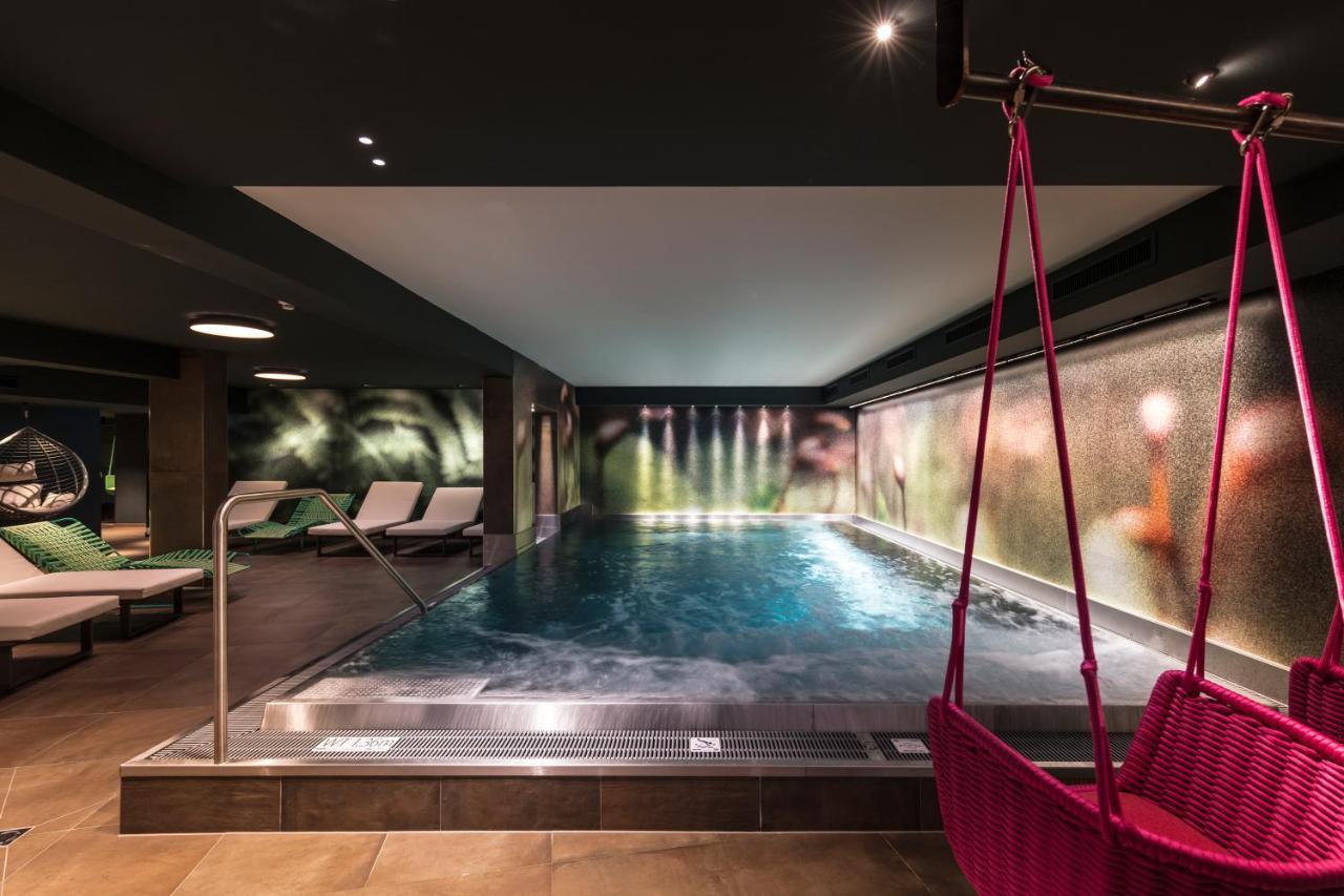 Hotel Chesa Monte 4Sterne Superior Фис Екстериор снимка