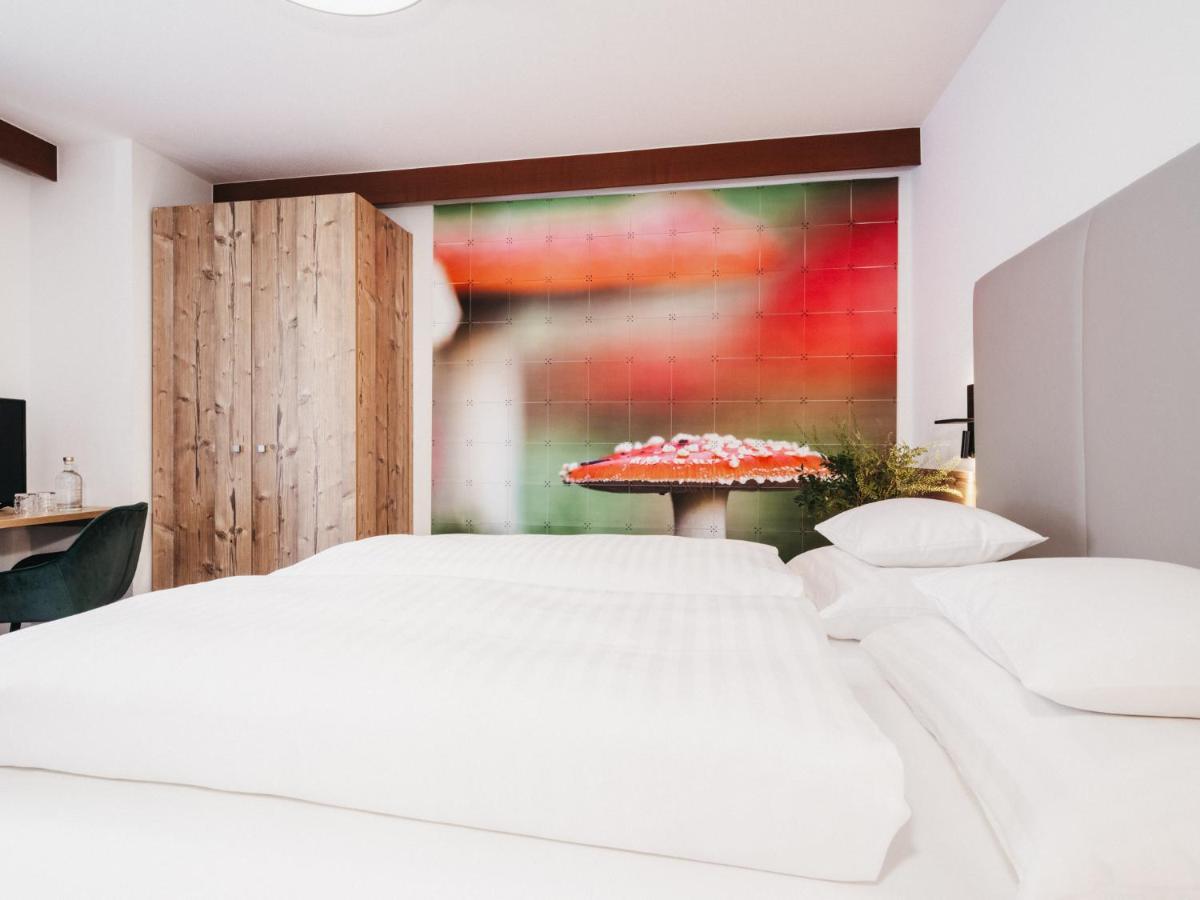 Hotel Chesa Monte 4Sterne Superior Фис Екстериор снимка